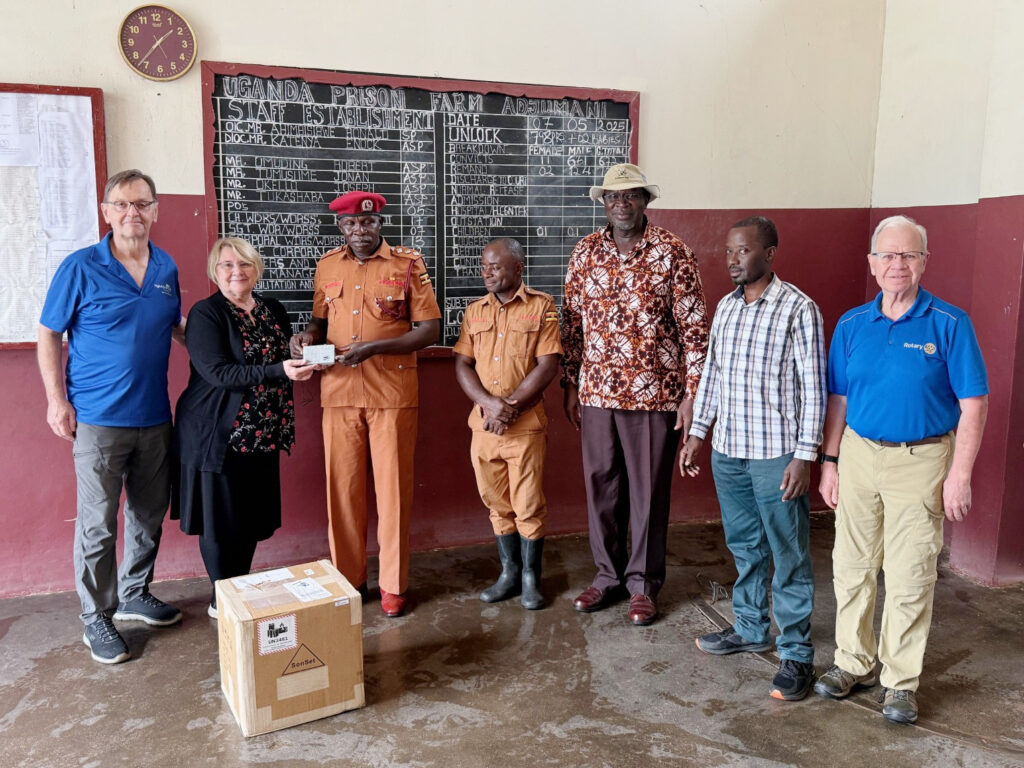 Uganda Prison radio outreach